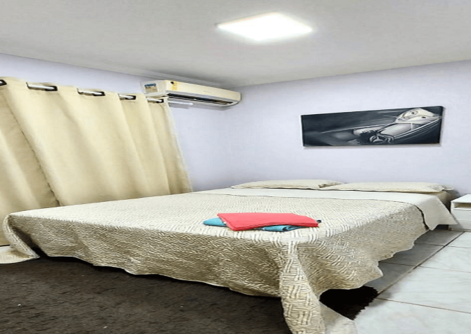 Hotel Flores - Quarto 10 - Banheiro Compartilhado