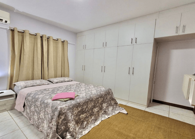Hotel Flores - Quarto 5 - Banheiro Suíte